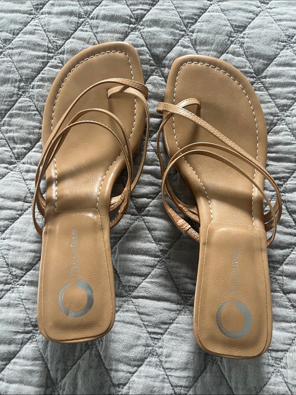 Tru Comfort Foam Tan Kitten Heel Thong Sandals – Comfort Footbed